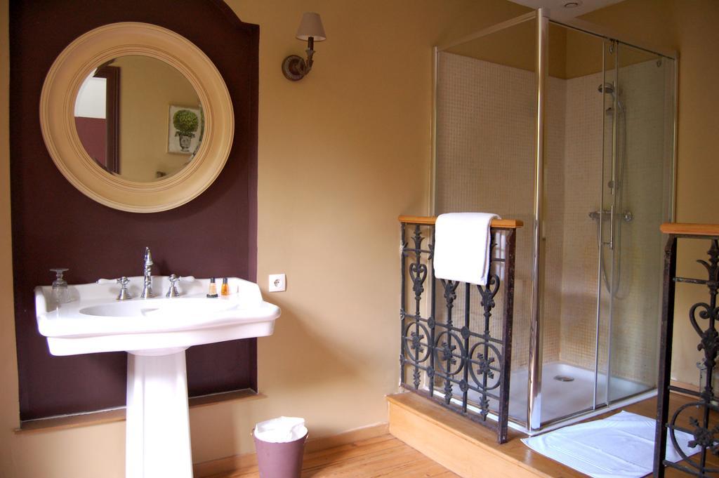 Le Manoir Du Menillet Panzió Bornel Szoba fotó