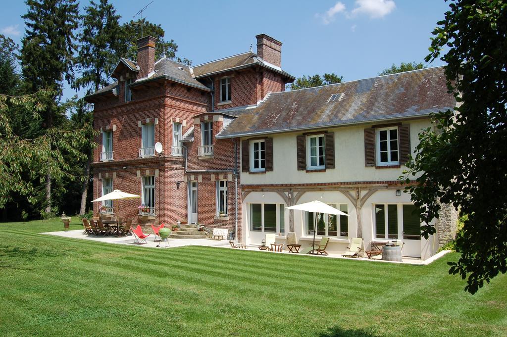 Le Manoir Du Menillet Panzió Bornel Kültér fotó